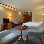Hotel Ambasador Chojny 3*