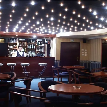 Hotel Ambasador Chojny Hotel Lodz