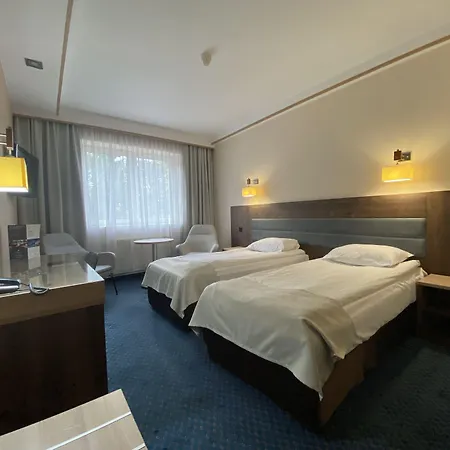 Hotel Ambasador Chojny Hotel